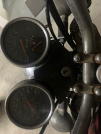 Red Royal Enfield Thunderbird TwinSpark 350