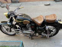 Royal Enfield Bullet 350
