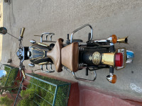 Royal Enfield Bullet 350