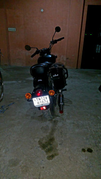 Pure Black Royal Enfield Classic 350