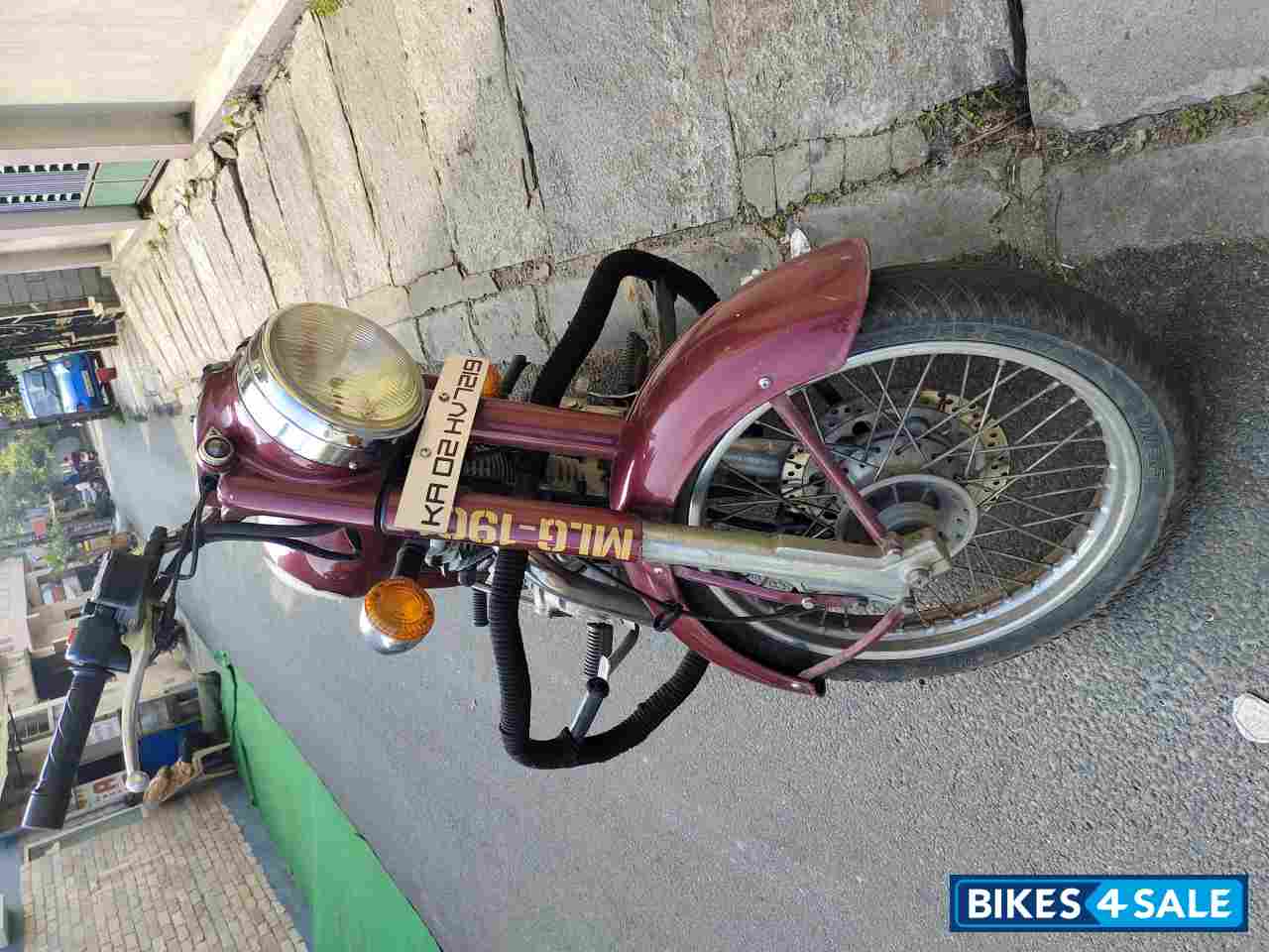 Royal Enfield Classic 350