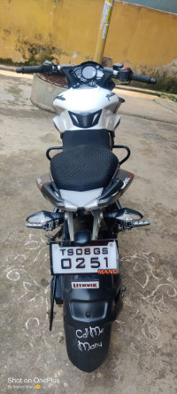 Bajaj Pulsar 200 NS ABS