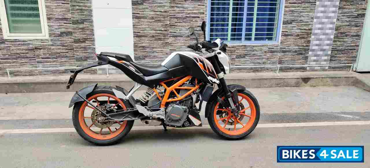KTM Duke 390