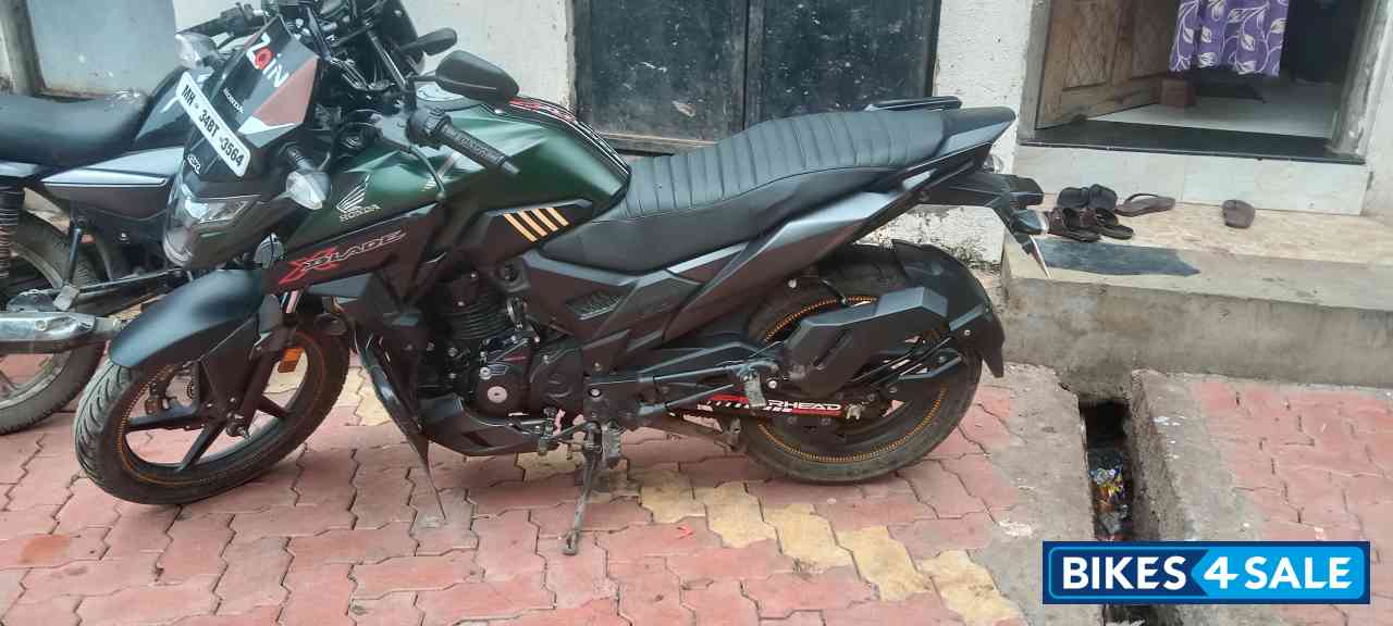 Honda XBlade BS6 Honda XBlade BS6