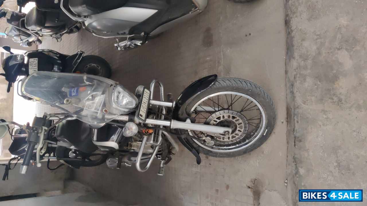 Bajaj Avenger Cruise 220