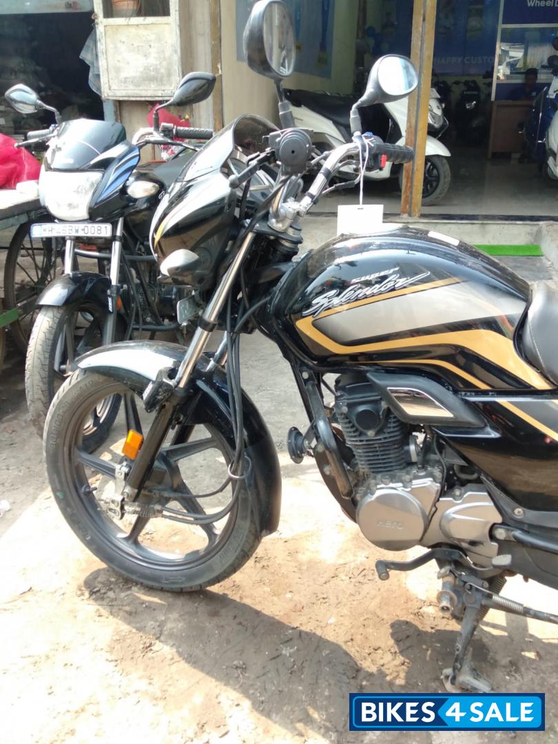 Hero Super Splendor BS6