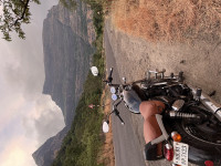 Black Royal Enfield Thunderbird TwinSpark 350