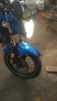 Blue Suzuki Gixxer 150