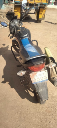 Black And Red Honda Dream Yuga