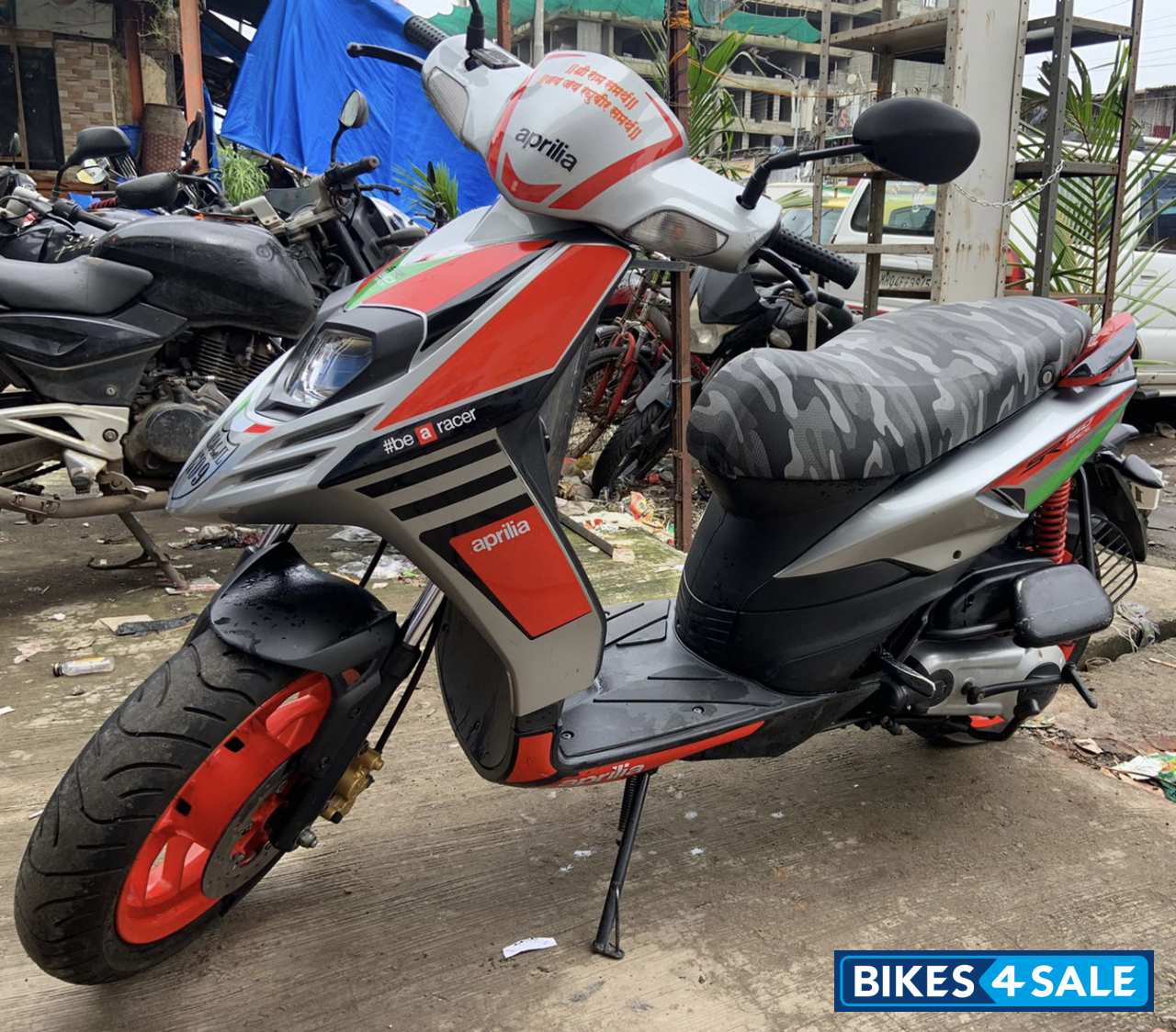 Red, Grey Aprilia RS 150