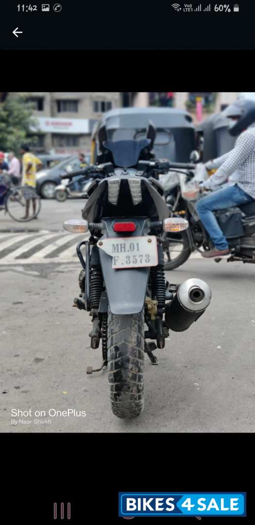 Bajaj Pulsar 220F