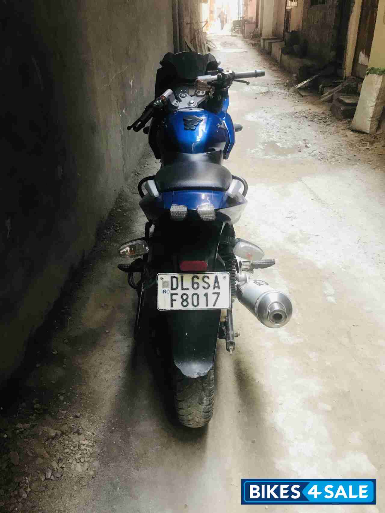 Bajaj Pulsar 220 DTSFi