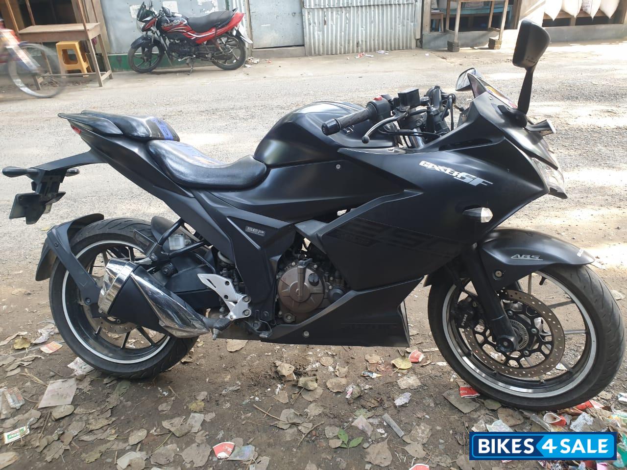 Suzuki Gixxer SF 250
