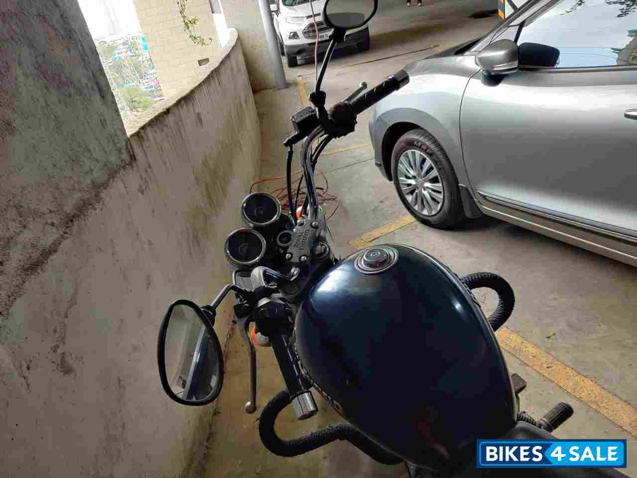 Matt Black Royal Enfield Thunderbird 350