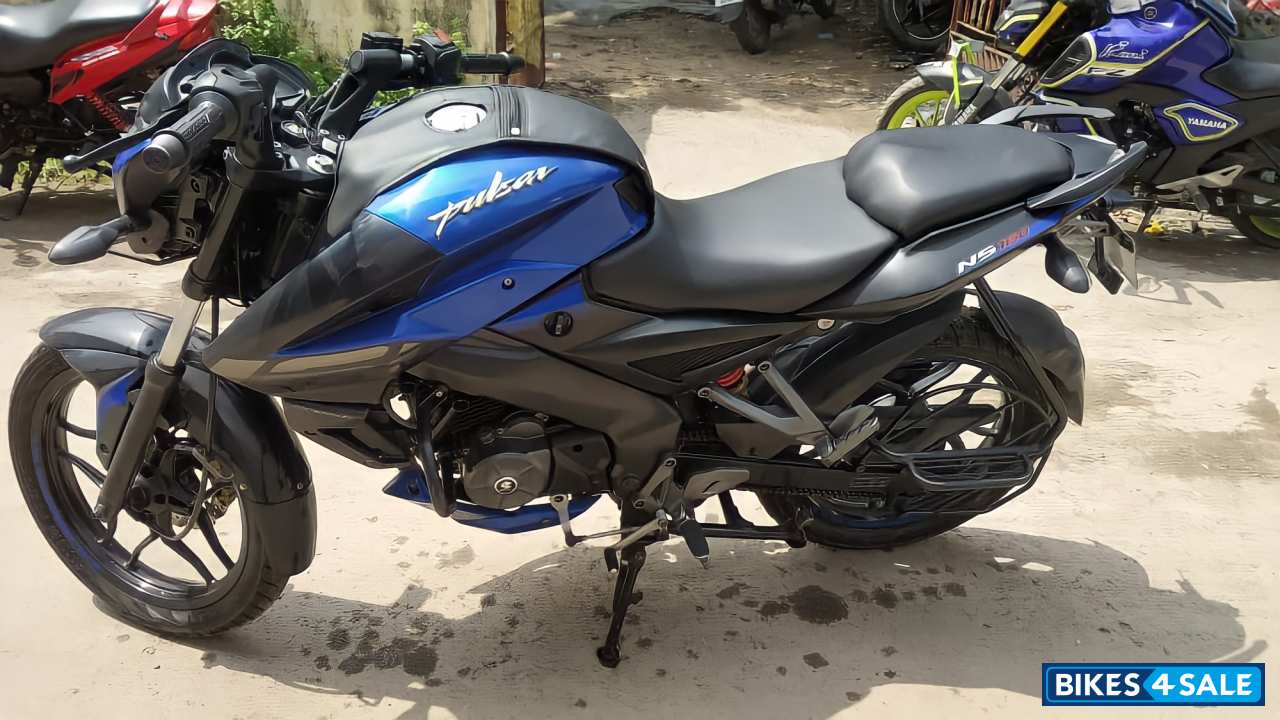 Bajaj Pulsar NS 160