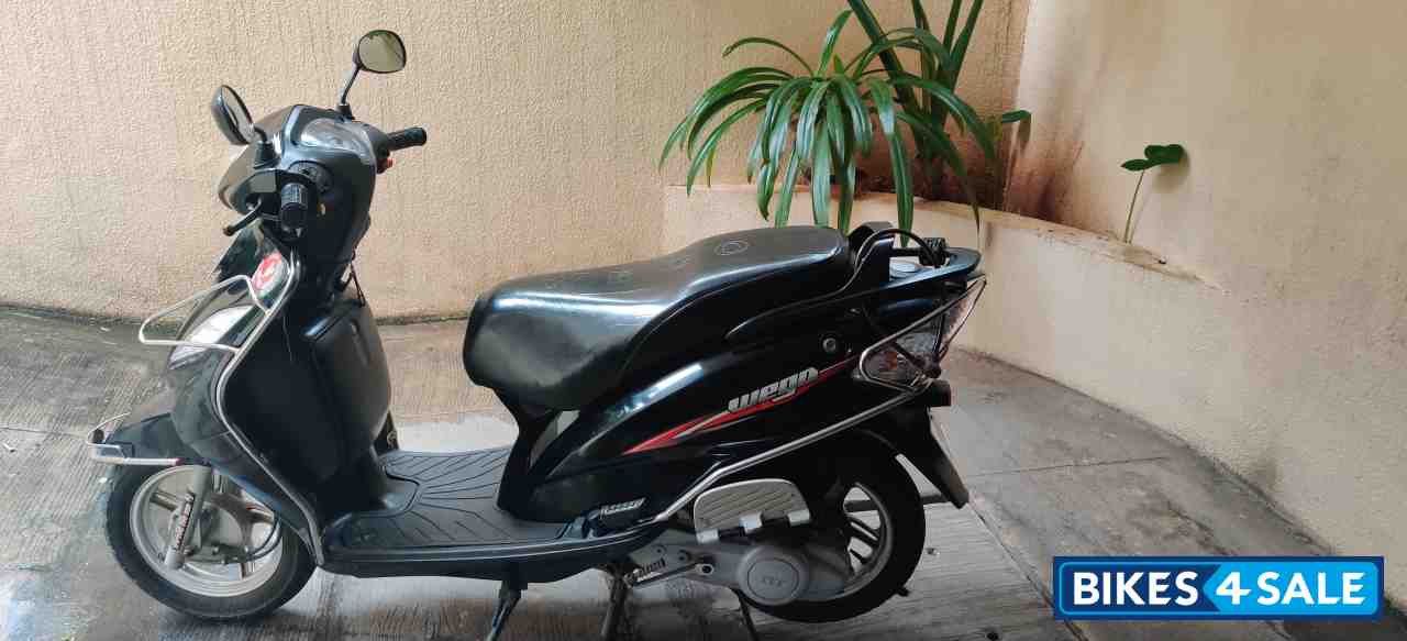 Black TVS Wego