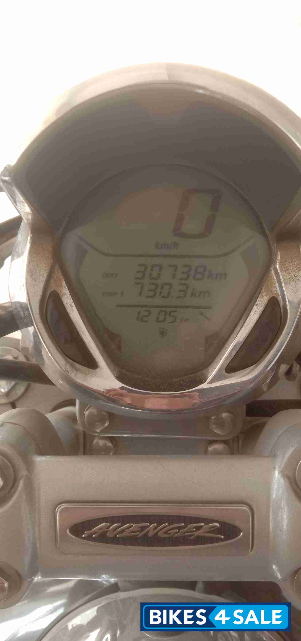 Bajaj Avenger Cruise 220