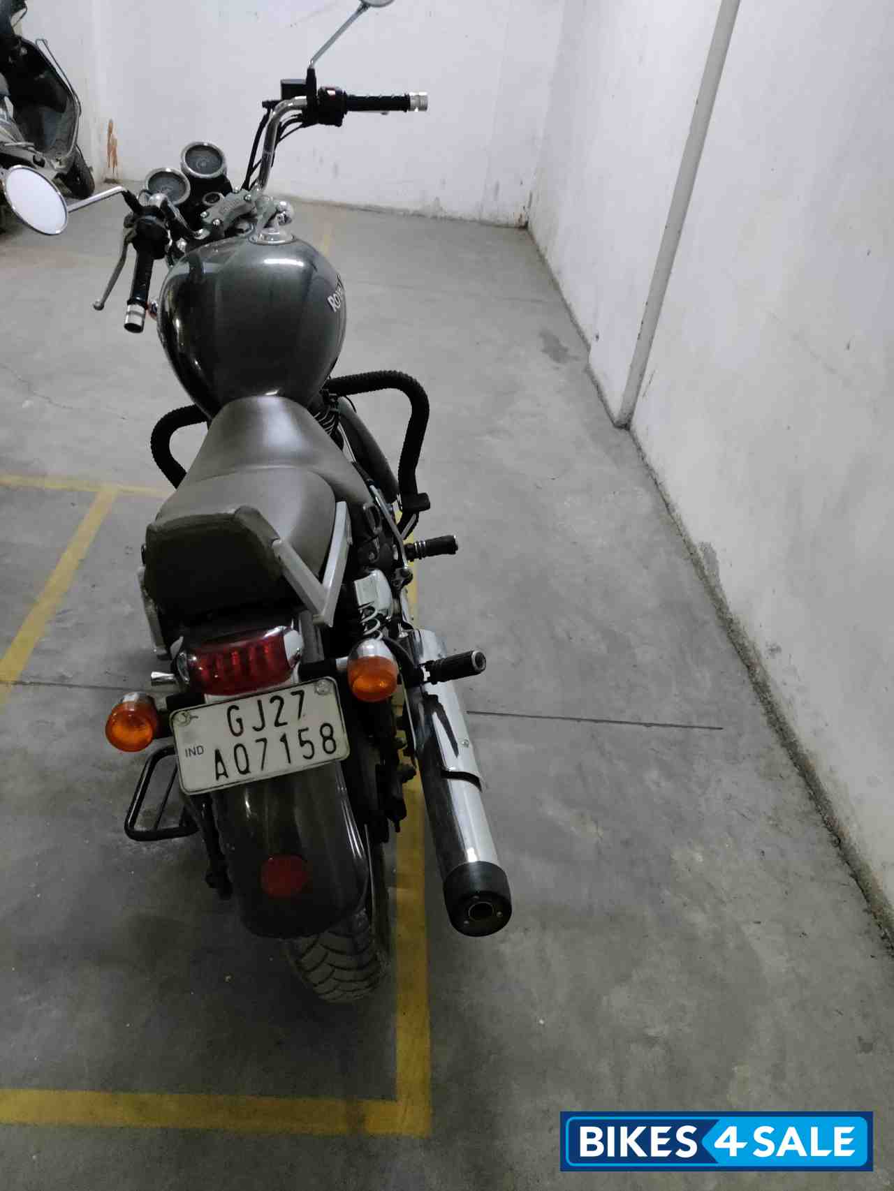 Royal Enfield Thunderbird 350