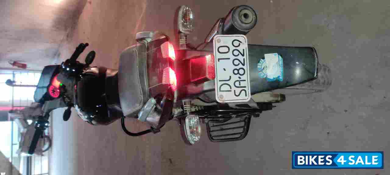 Black Bajaj Pulsar 150 DTSi