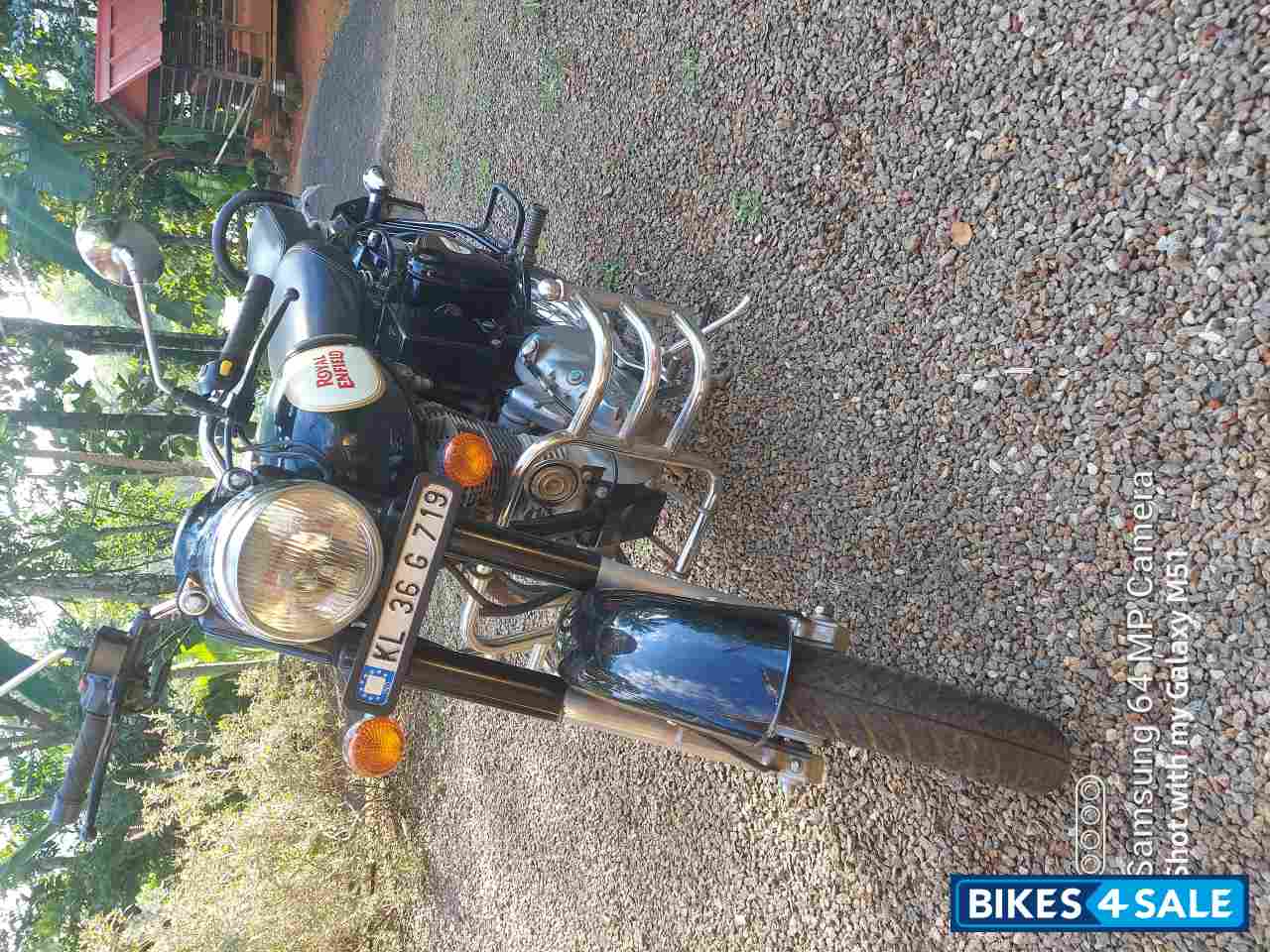 Black Royal Enfield Classic 350