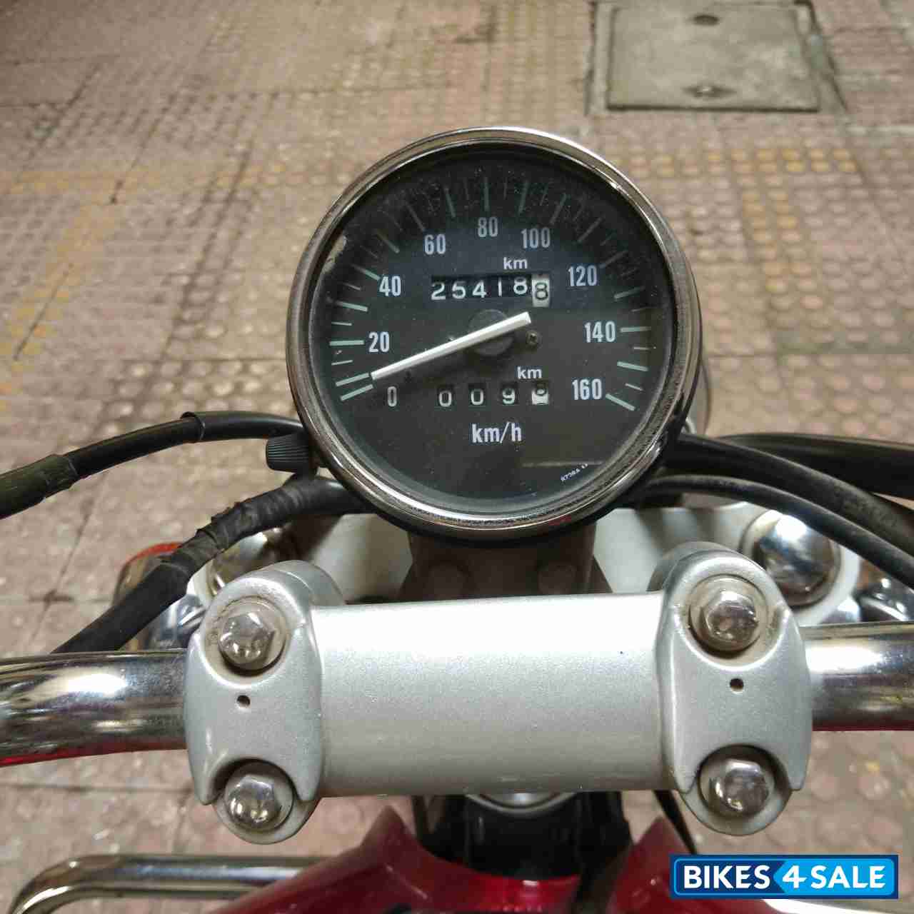 Bajaj Avenger 220 DTS-i