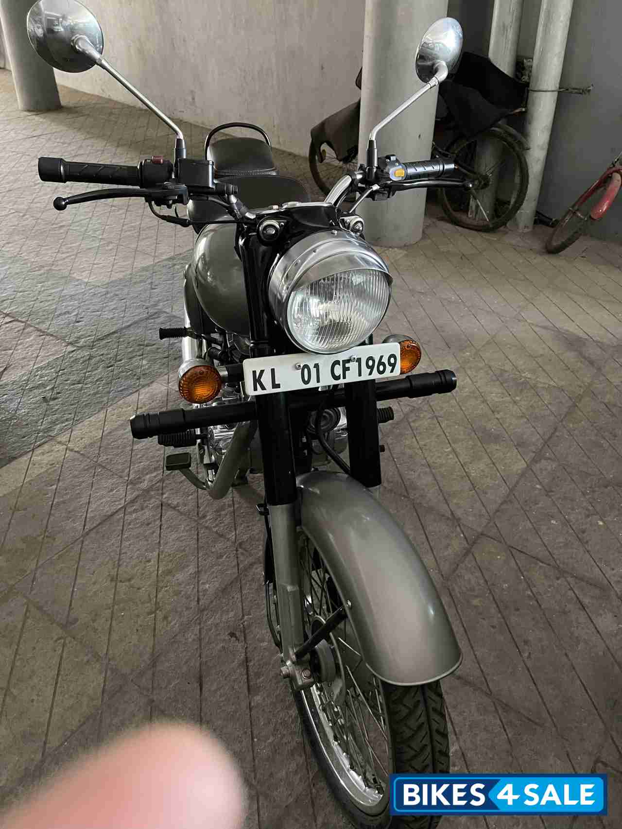 Royal Enfield Classic Gunmetal Grey