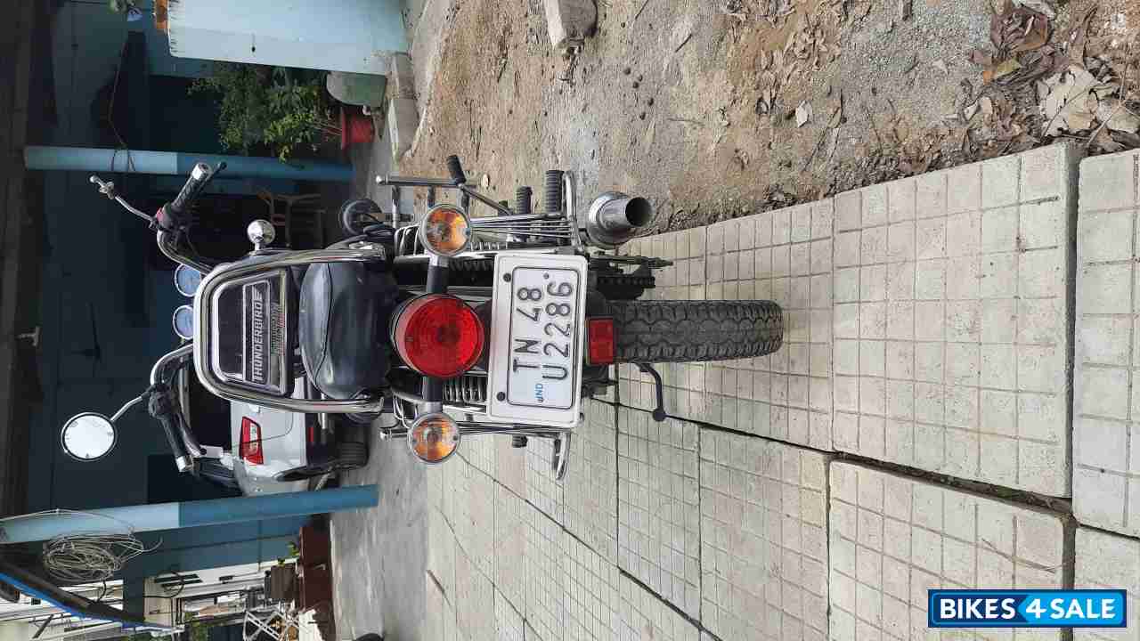Black Royal Enfield Thunderbird TwinSpark 350
