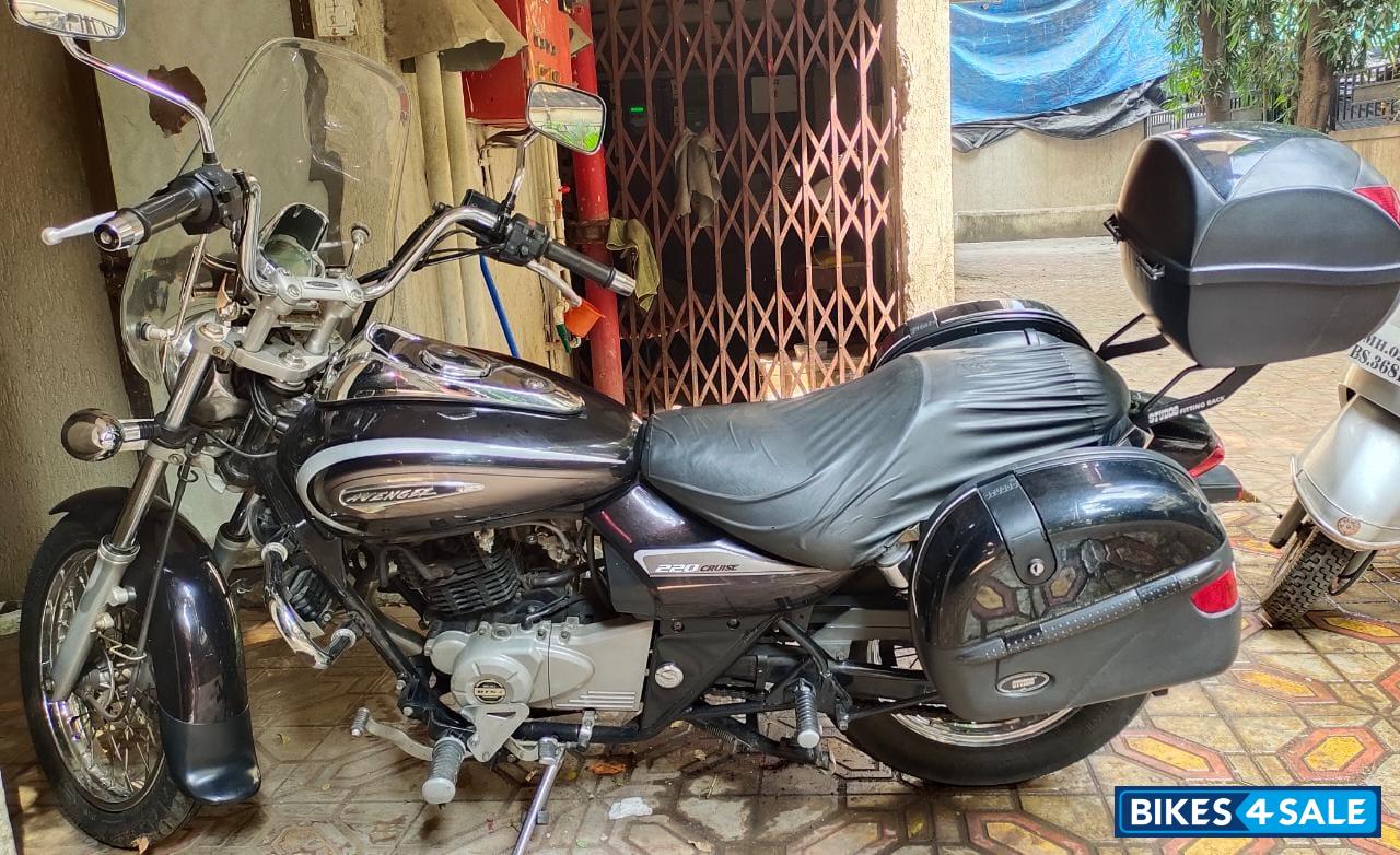 Bajaj Avenger Cruise 220