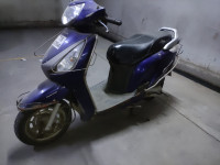 Blue Honda Aviator
