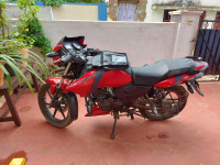 Red TVS Apache RTR 160