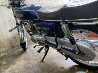 Maroon Yamaha RX 135