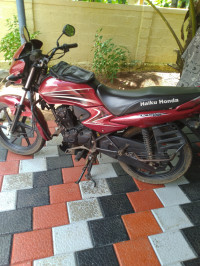 Maroon Honda Dream Yuga