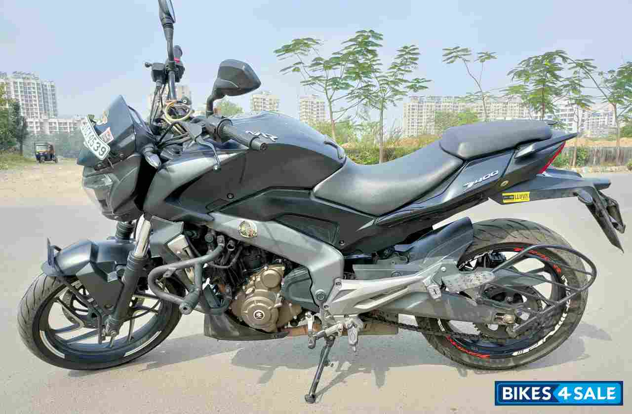 Matt Grey Bajaj Dominar 400 Disc