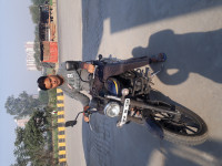 Bajaj Avenger Street 150