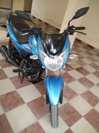 Blue TVS Victor