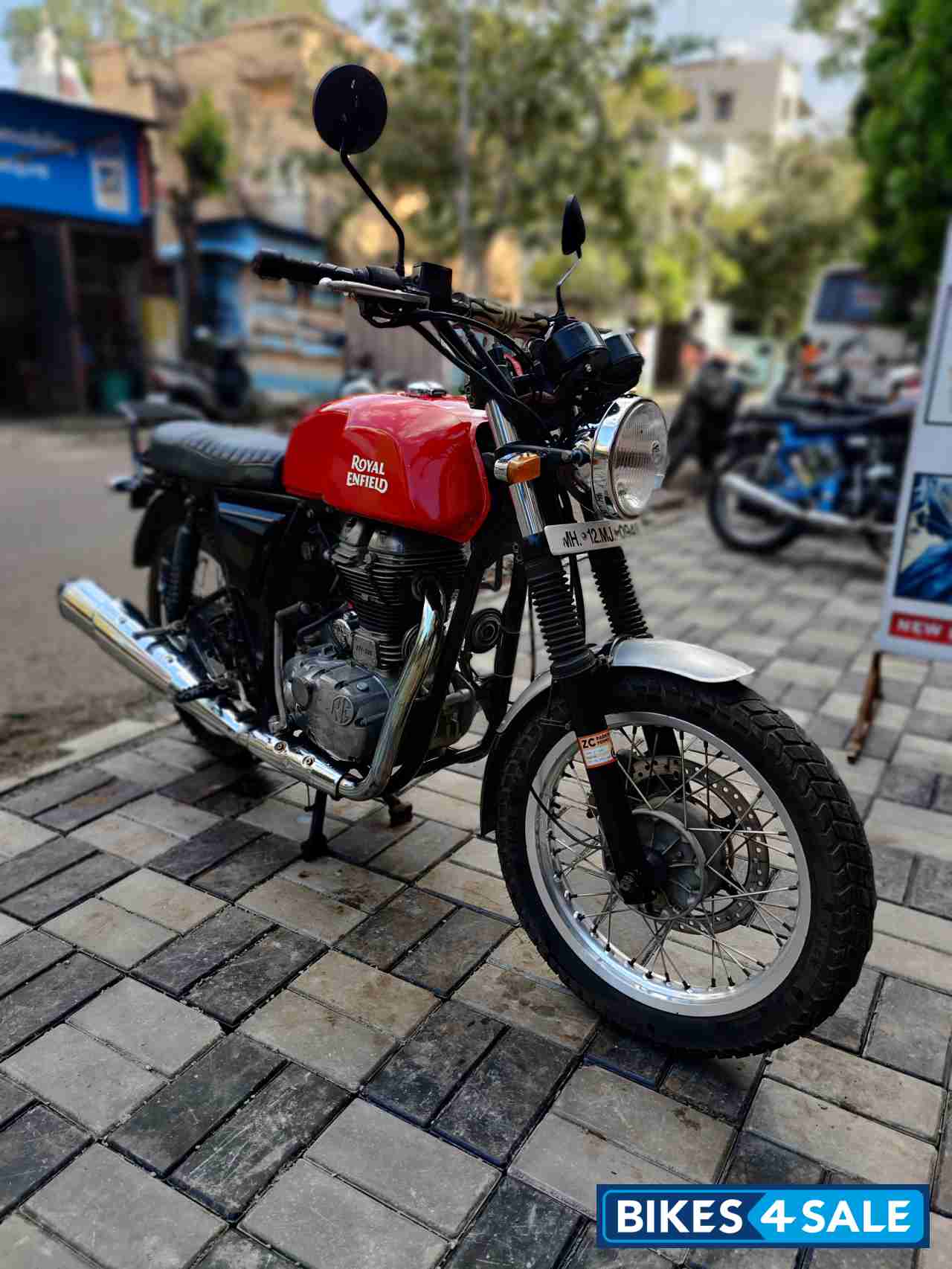 Red Royal Enfield Continental GT 535