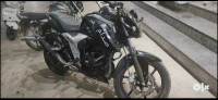 Black TVS Apache RTR 160 4V