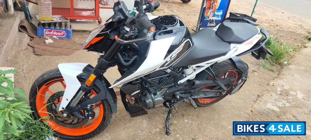 KTM Duke 200 ABS