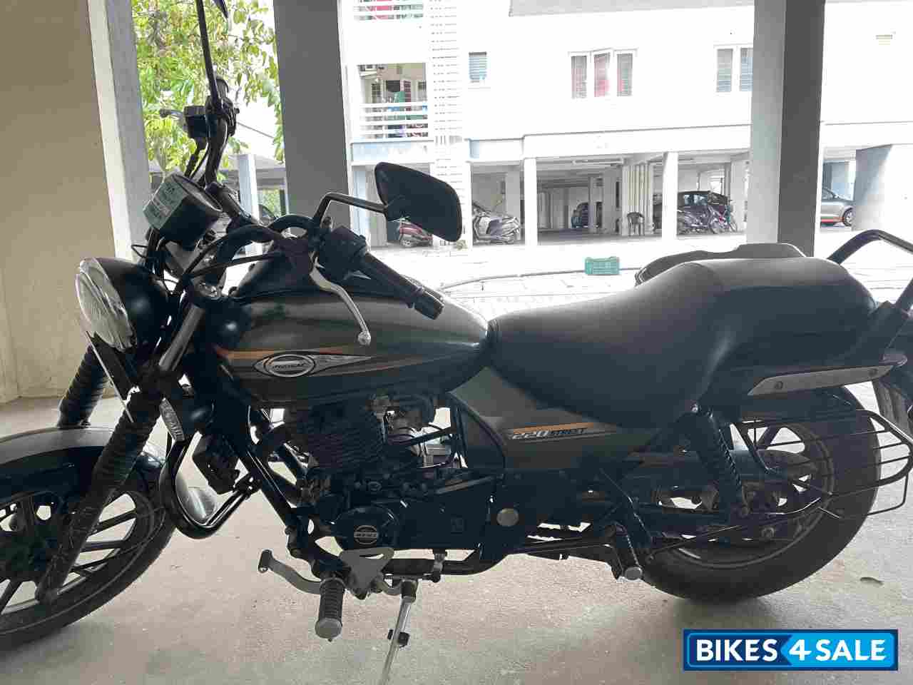 Matte Green (limited Edition) Bajaj Avenger Street 220