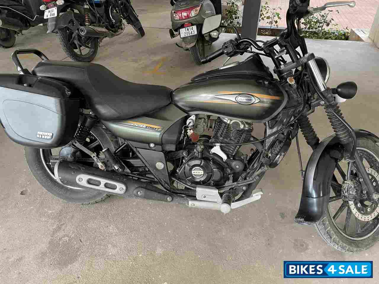 Matte Green (limited Edition) Bajaj Avenger Street 220