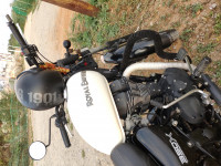White Royal Enfield Thunderbird X 350