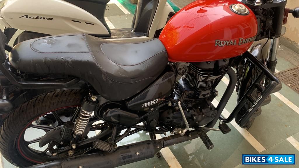 Red Royal Enfield Thunderbird X 350