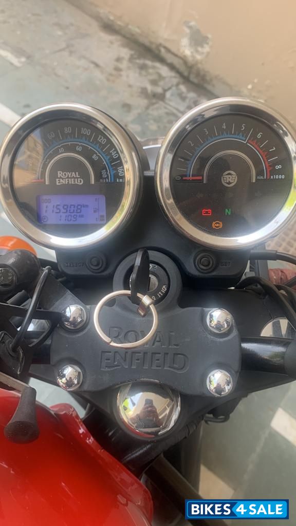 Red Royal Enfield Thunderbird X 350