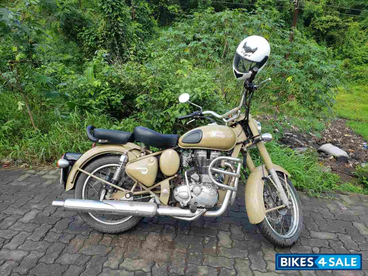 Desert Storm Royal Enfield Classic 500