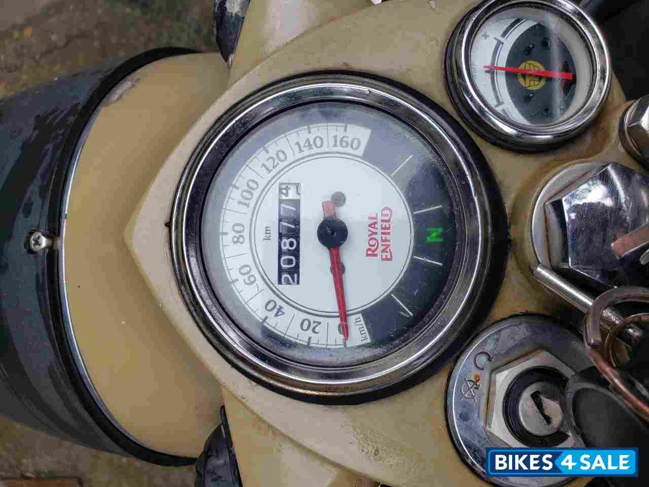 Desert Storm Royal Enfield Classic 500