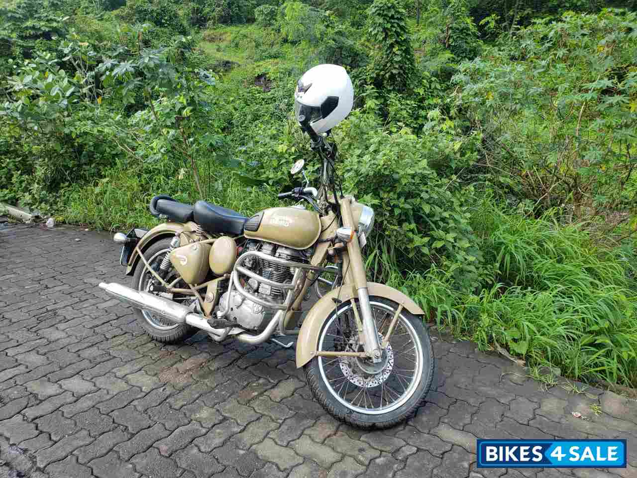 Desert Storm Royal Enfield Classic 500
