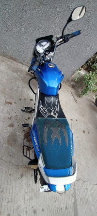 Bajaj Discover 125 ST