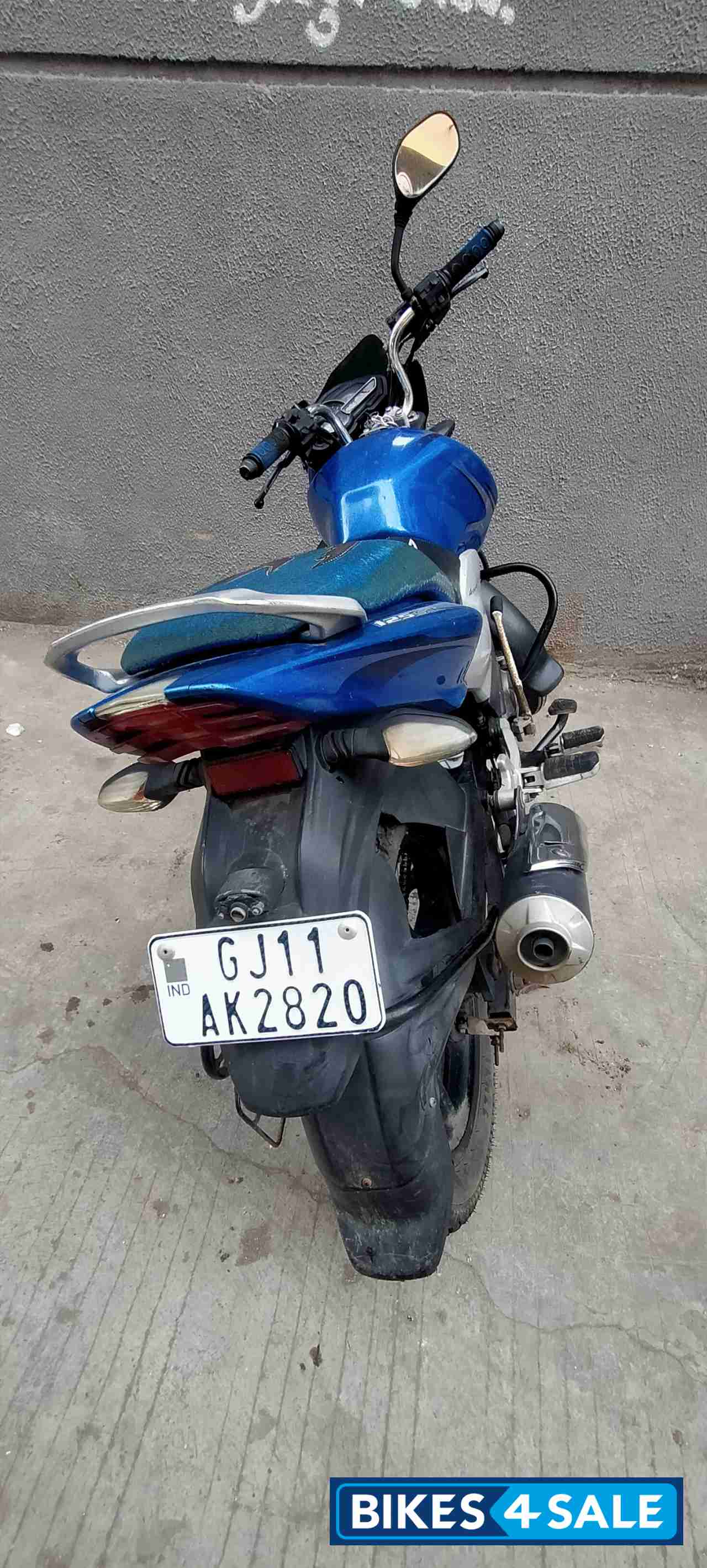 Bajaj Discover 125 ST