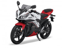 Yamaha YZF R15 V2 2013 Model