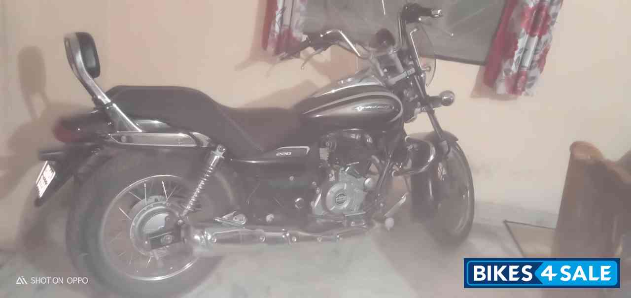 Bajaj Avenger Cruise 220